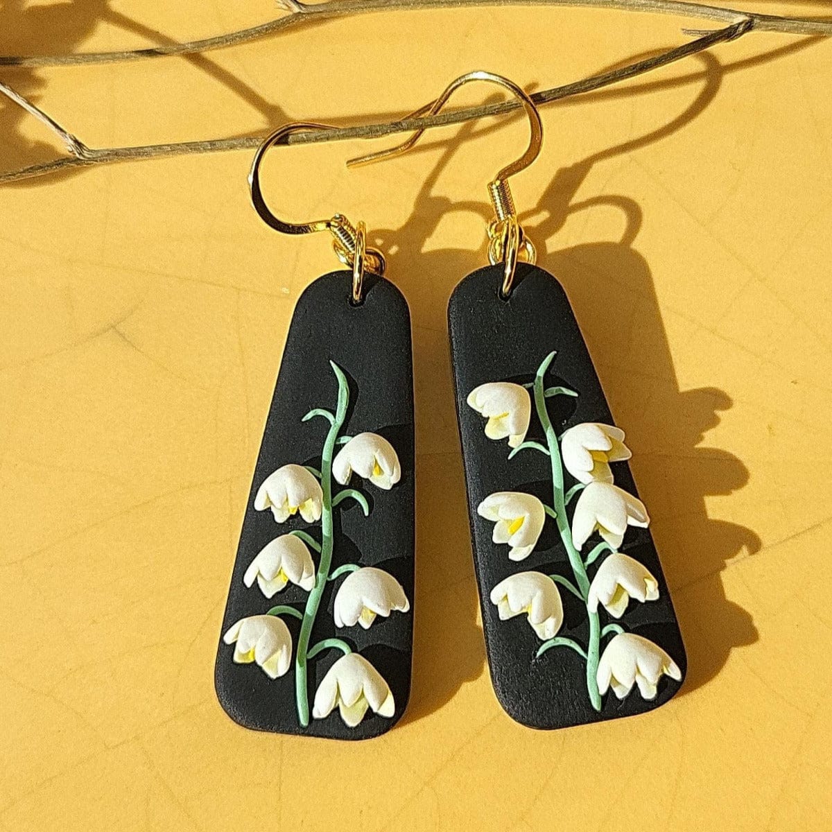 Polymer clay cottagecore flower earrings