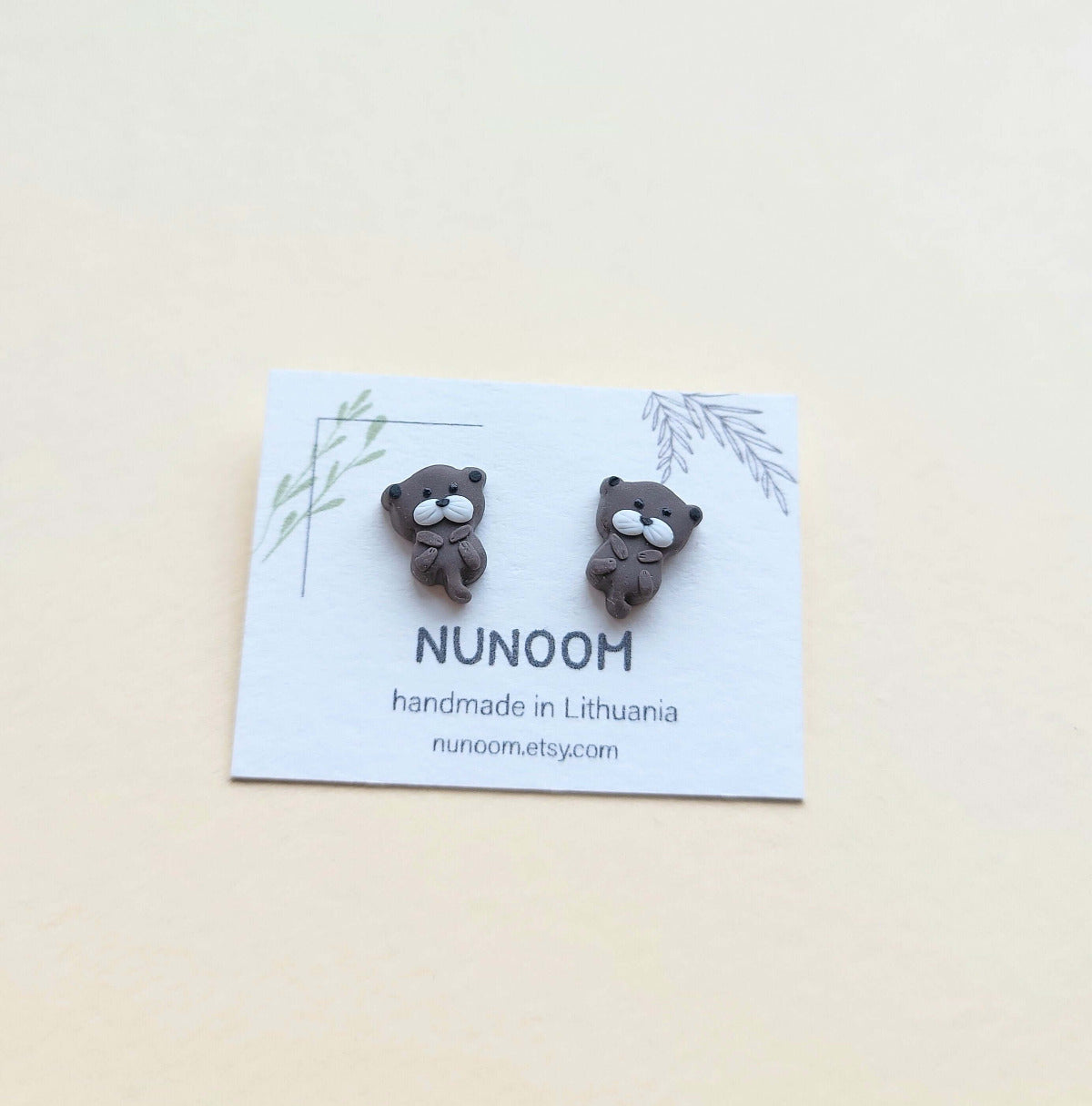 Cute otter jewelry