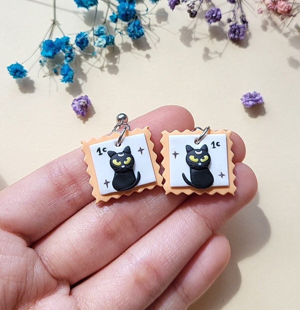 Halloween cat earrings polymer clay