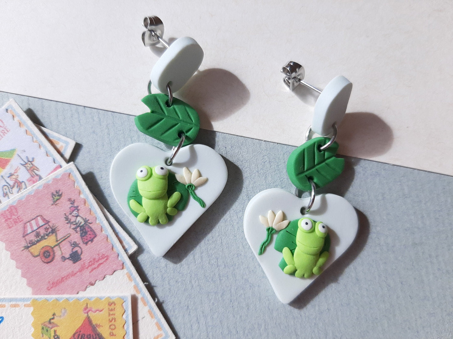 dangle frog earrings
