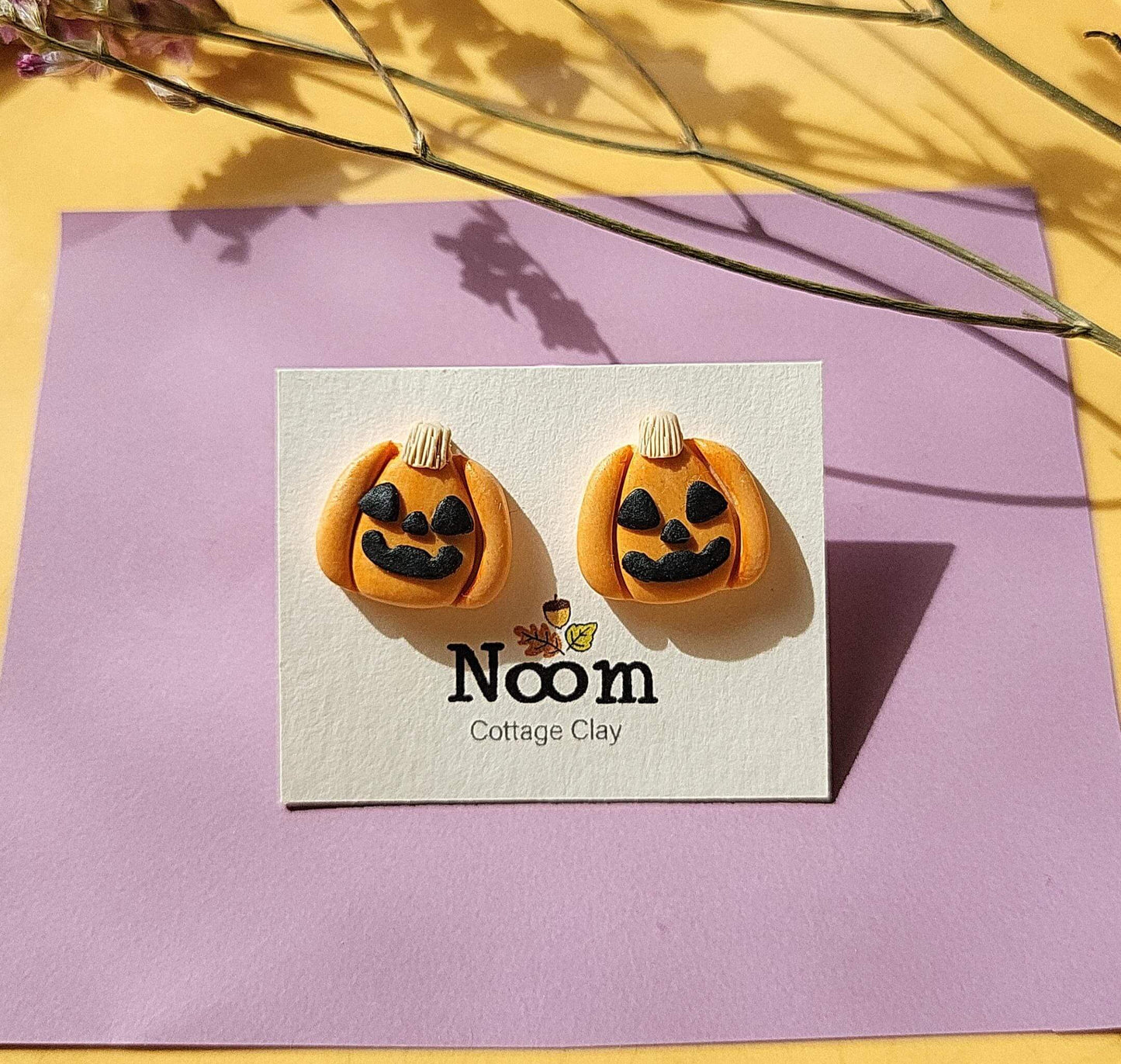 Jack o' Lantern Stud Earrings Spooky Halloween Pumpkin Earrings Cute Fun Gift For Her Fall Autumn Polymer Clay jewelry