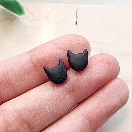 Tiny black cat stud earrings
