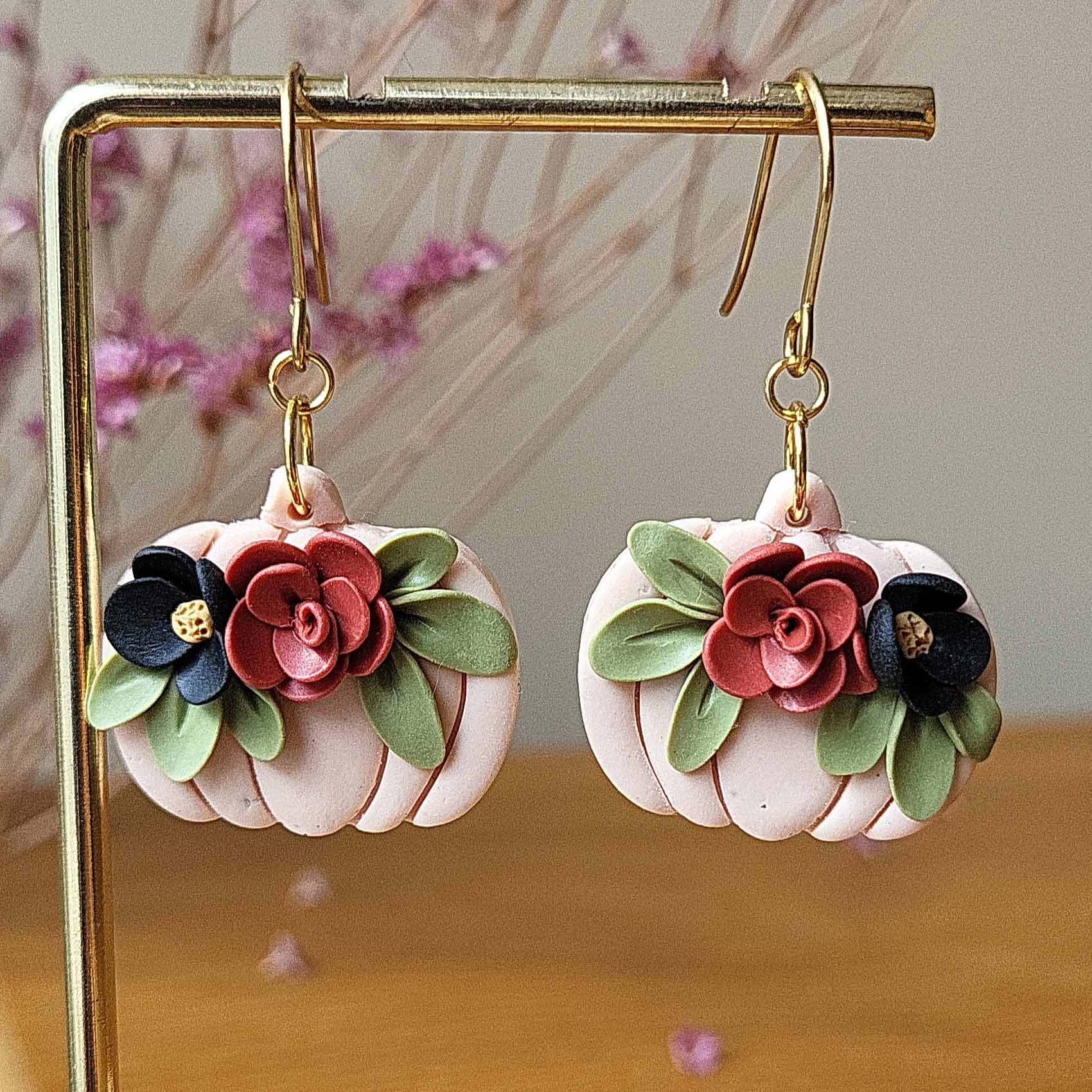 Autumn fall pumpkin flower polymer clay earrings - Rankų darbo auskarai su moliūgu ir gėlėmis