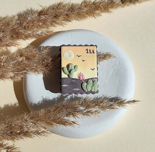 handmade cactus brooch - Rankų darbo sagė su dykumos kaktusu