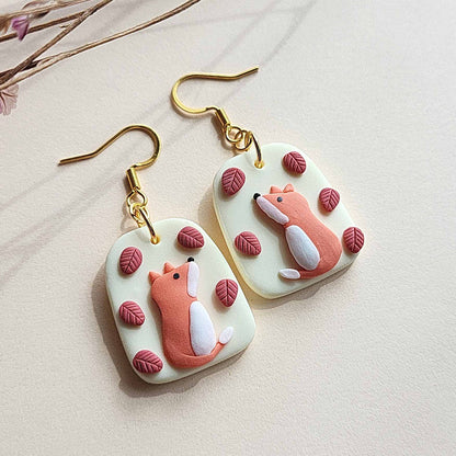 Cute cottagecore red fox polymer clay earrings - Rankų darbo auskarai su lapėmis, pagaminti iš polimerinio molio