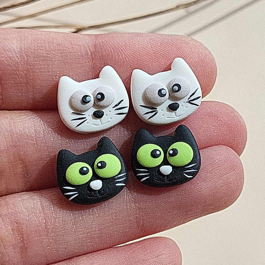 Cute funny cat stud earrings handmade gift for cat lovers -Rankų darbo auskarai su kate