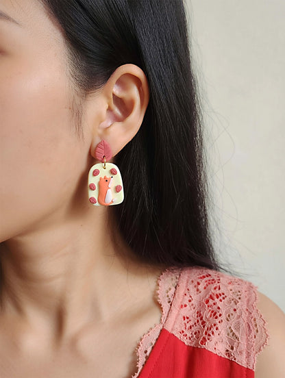 Cute red fox earrings handmade polymer clay jewelry gift for fox lover - Cute red fox handmade earrings from polymer clay - Rankų darbo auskarai su lape