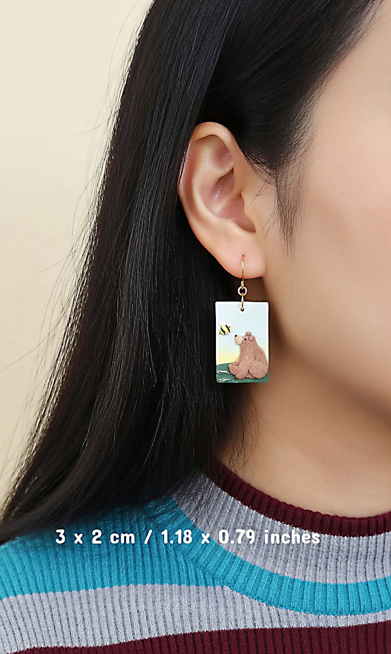 Cute bear earrings handmade polymer clay jewelry gift for bear lovers - Rankų darbo auskarai su meškiuku ir bite