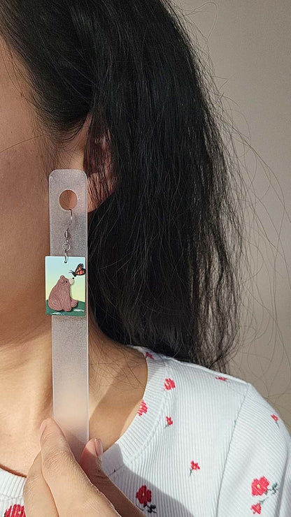 Handmade grizzly bear and monarch butterfly polymer clay earrings, cute animal jewelry gift – Rankų darbo auskarai su meškiukas ir monarcho vabalėliu