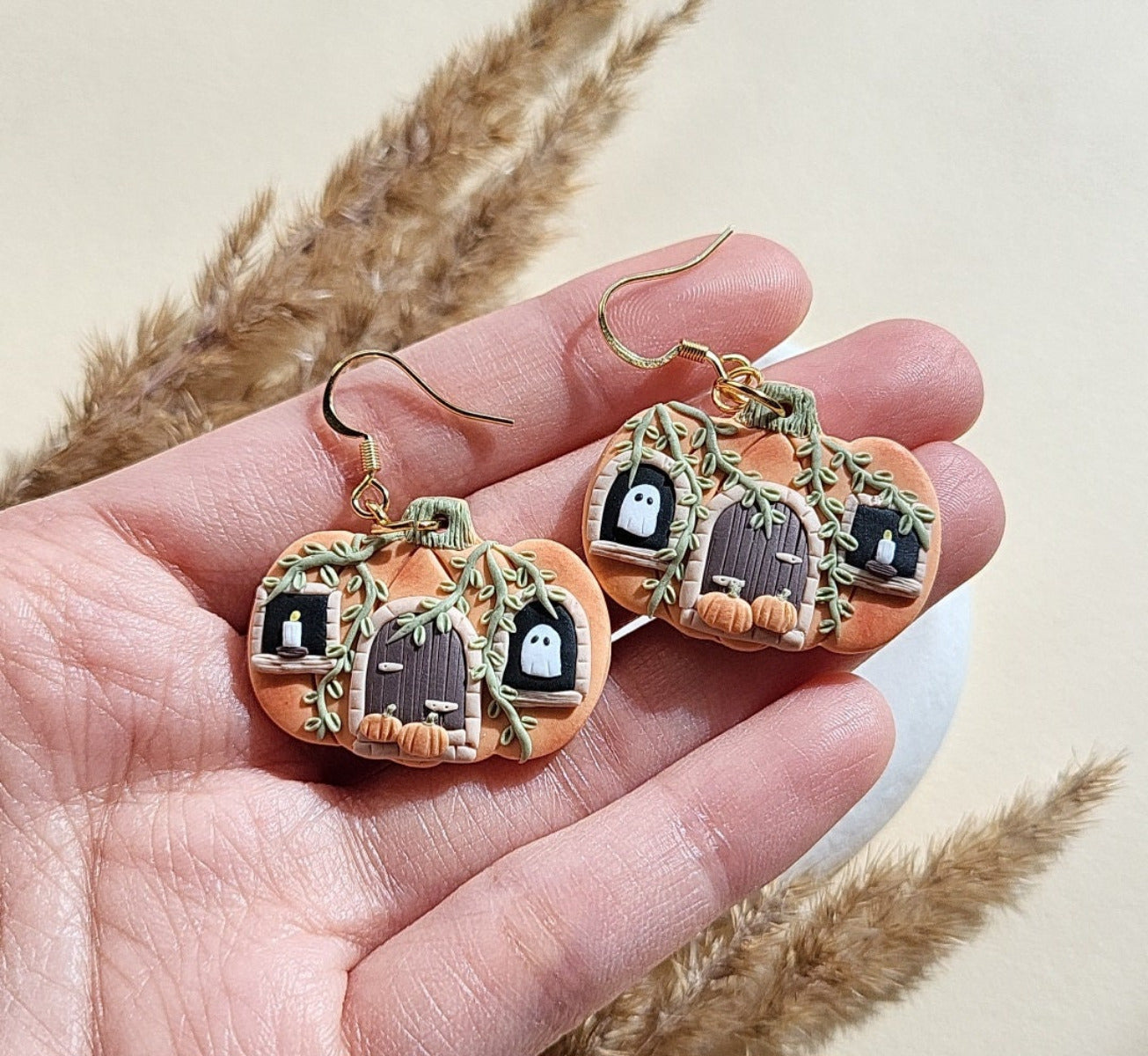 Handmade Halloween earrings ghost 