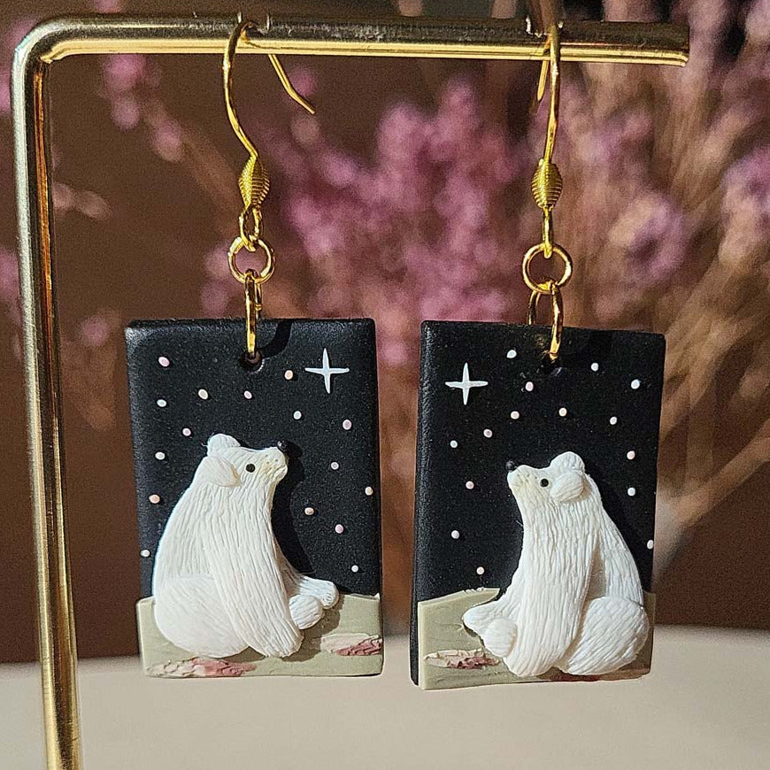 Handmade polar bear polymer clay earrings, cute polar bear jewelry gift – Rankų darbo auskarai su baltuoju lokiu