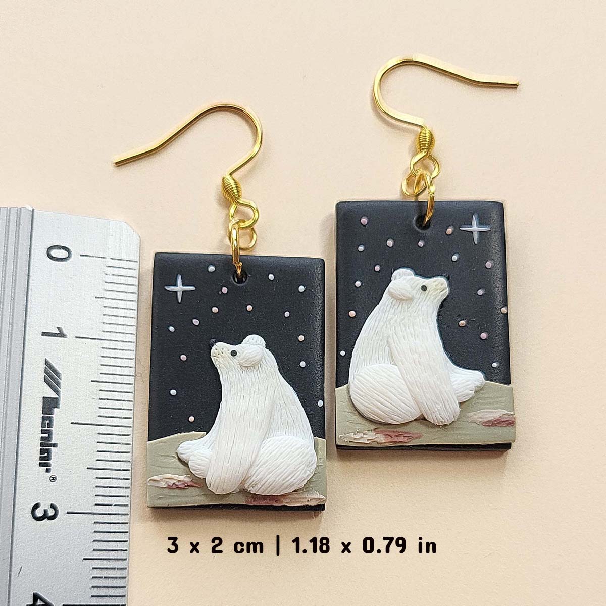 Cute polar bear polymer clay earrings, cute polar bear jewelry gift – Rankų darbo auskarai su baltuoju lokiu
