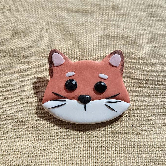 Cute red fox pin handmade gift - Rankų darbo sagė „Lapė“ 