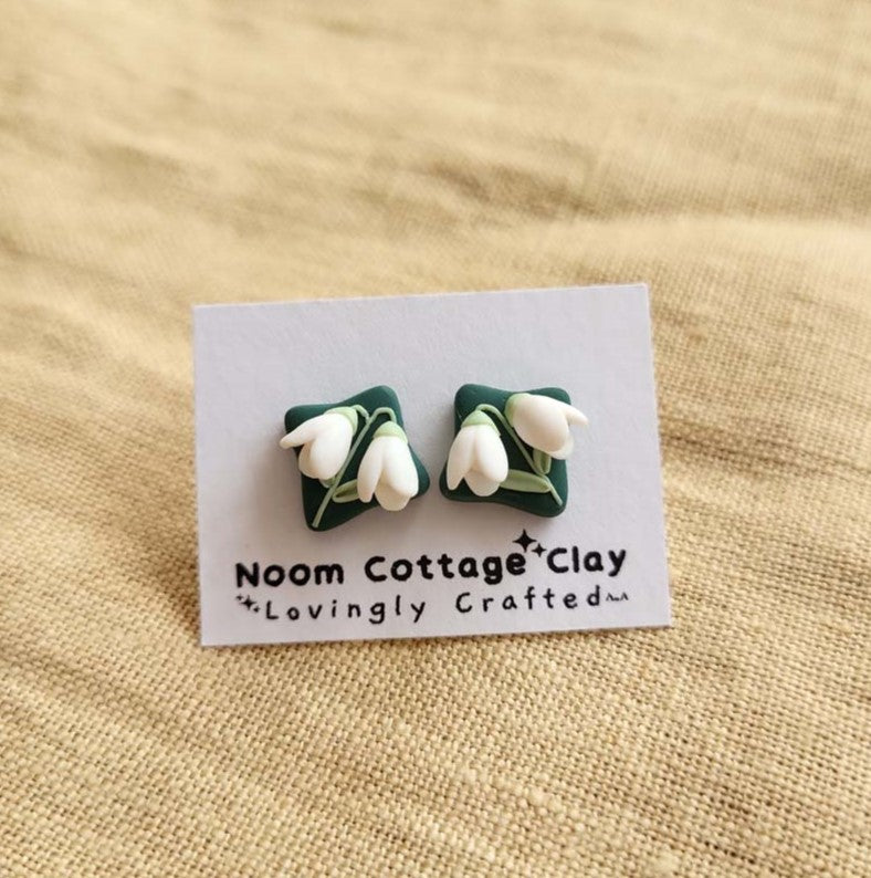 Handmade Snowdrop flower stud polymer clay earrings - Rankų darbo auskarai smeigtukai su snieguolių motyvais