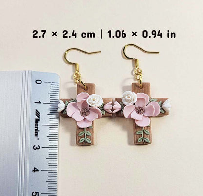 Easter floral cross earrings– delicate spring jewelry inspired by faith -
Rankų darbo auskarai su Velykų gėlėmis kryžiaus formos 