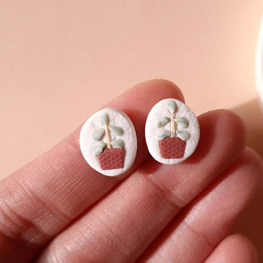 Elephant jade stud earrings