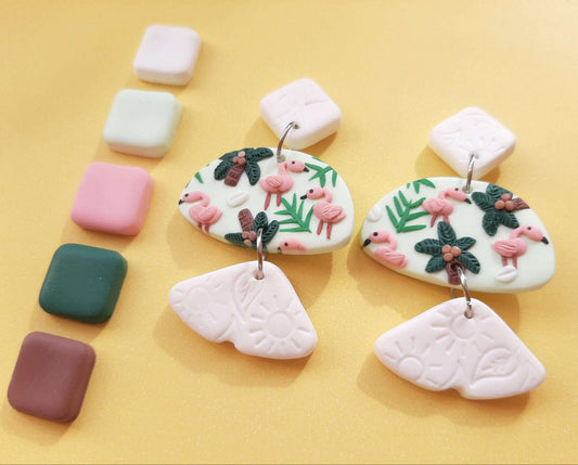 Cute flamingo earrings with coconut tree
