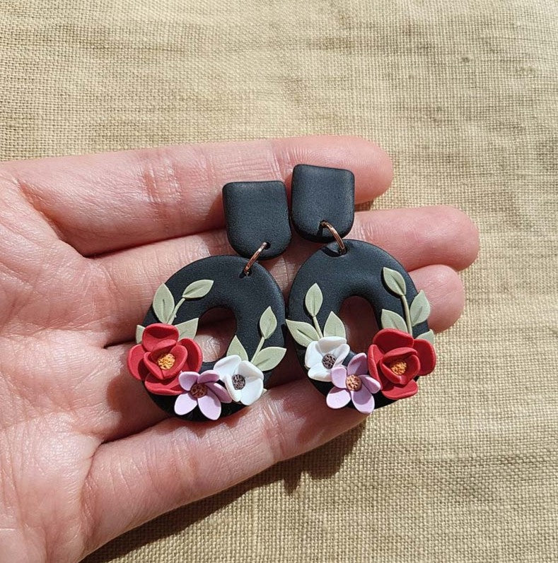 Handmade flower polymer clay earrings - Rankų darbo auskarai su gėle