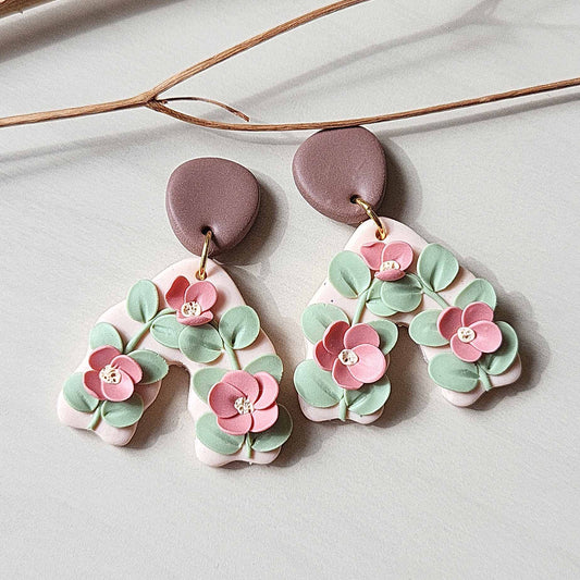Pink flower polymer clay earrings - Rankų darbo auskarai „Gėlės“