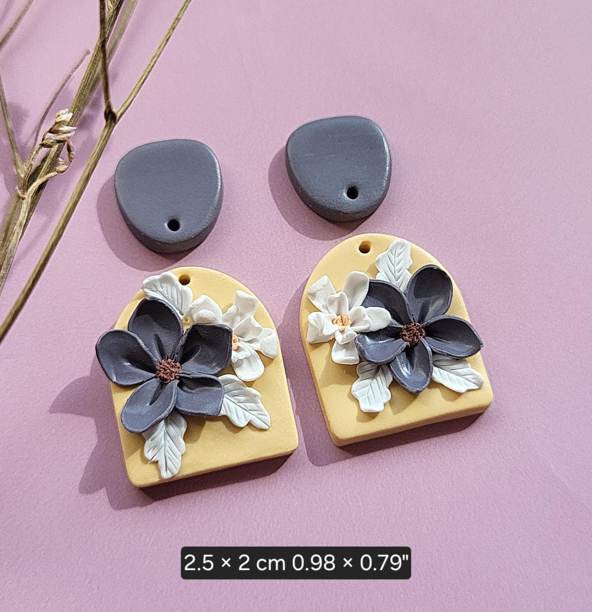 Handmade flower polymer clay earrings - Rankų darbo gėlių auskarų 
