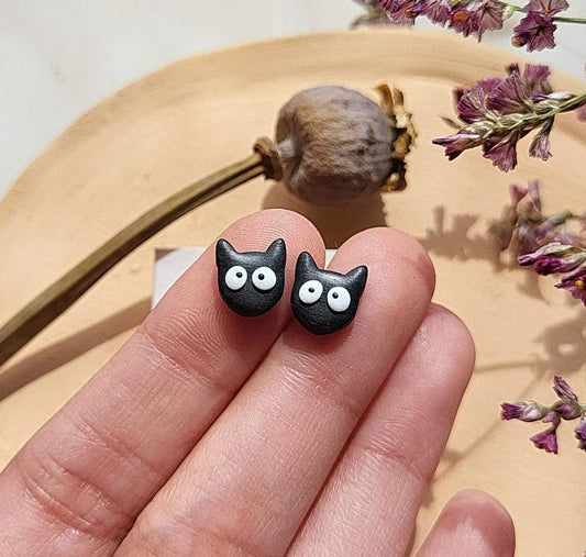 Funny cat stud earrings