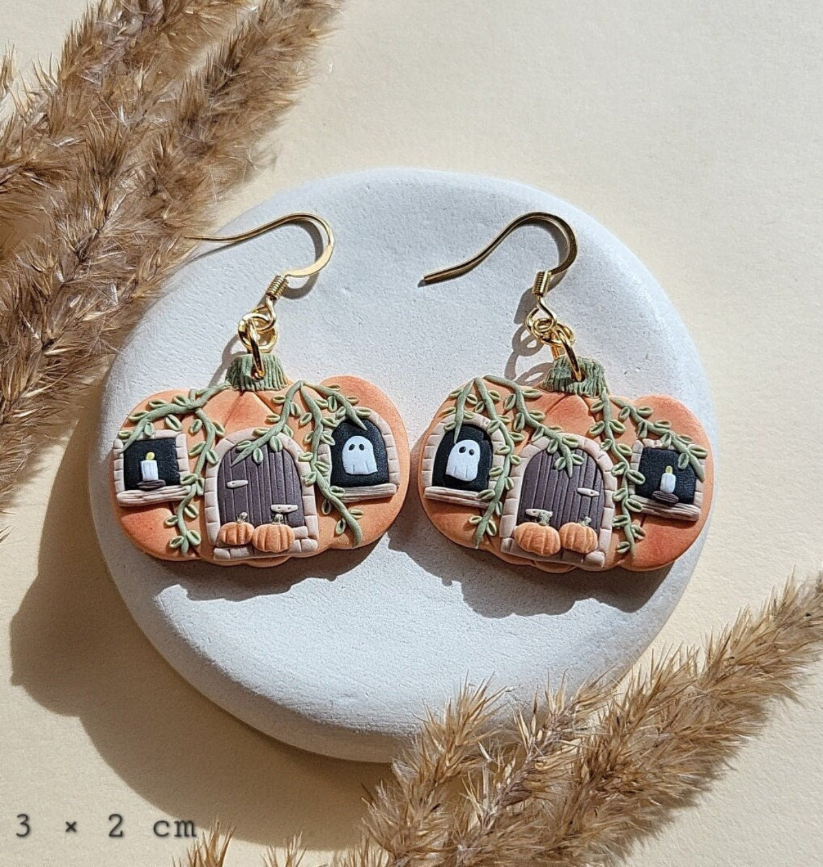 Spooky cute ghost earrings