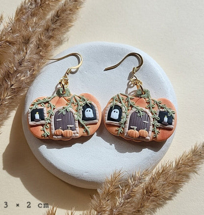 Spooky cute ghost earrings
