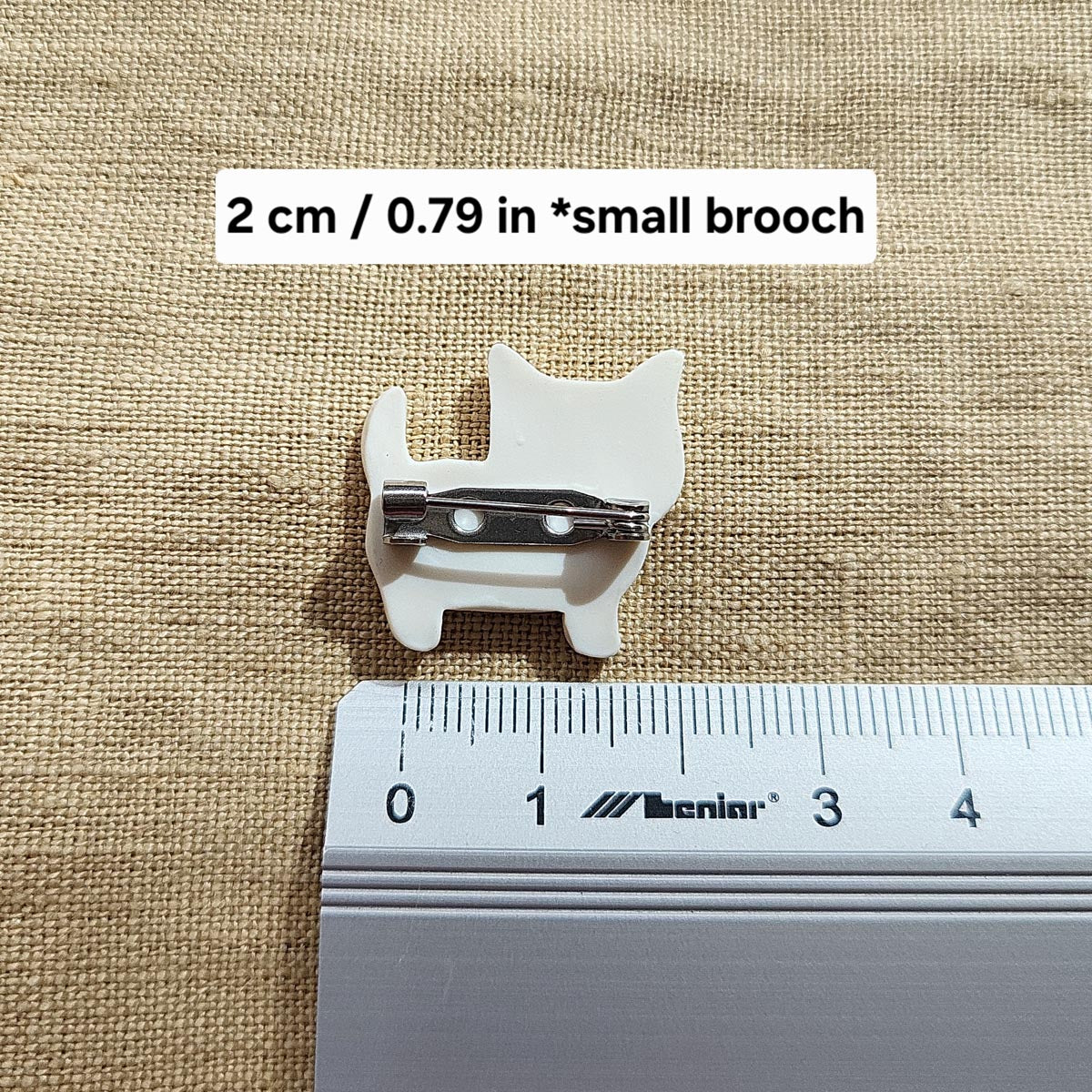 Handmade Cute Cat pin - Rankų darbo sagė katė