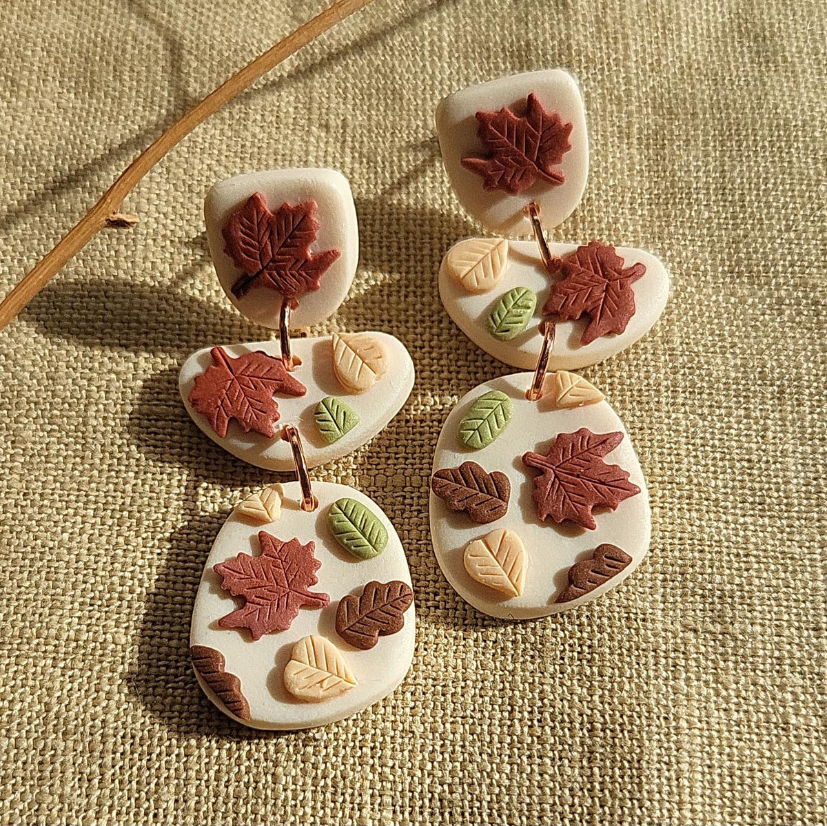 Handmade Autumn Leaf Earrings – Rankų darbo auskarai „Rudens lapai“