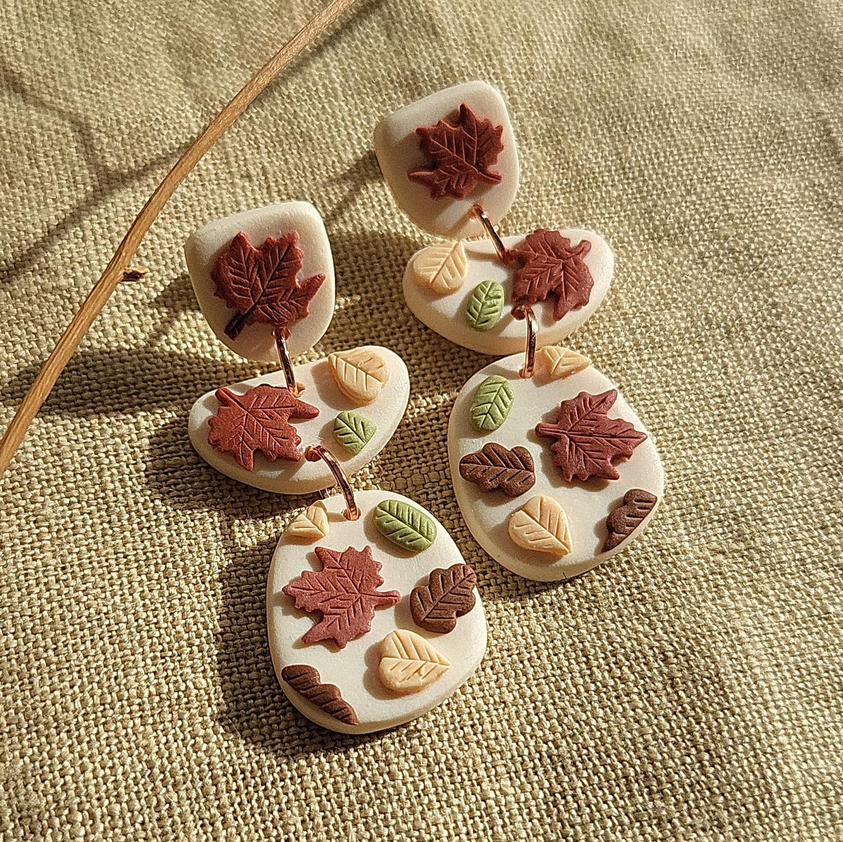 Handmade Fall Leaf Earrings – Rankų darbo auskarai „Rudens lapai“