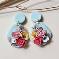 Dainty flower polymer clay earrings - Ranku darbo auskarai su gelemis