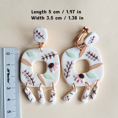 Handmade dangle flower polymer clay earrings boho - Ranku darbo auskarai su gelemis, pagaminti is polimerino molio.