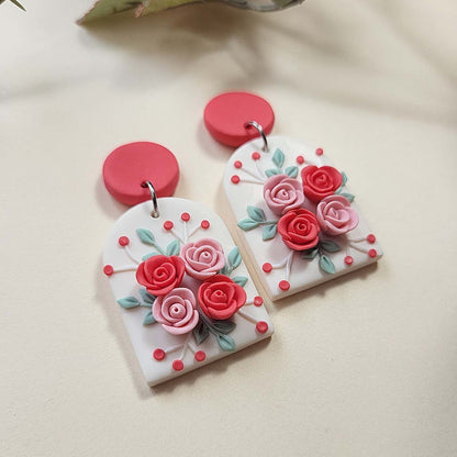 Handmade rose polymer clay earrings - Ranku darbo auskarai su rozemis.