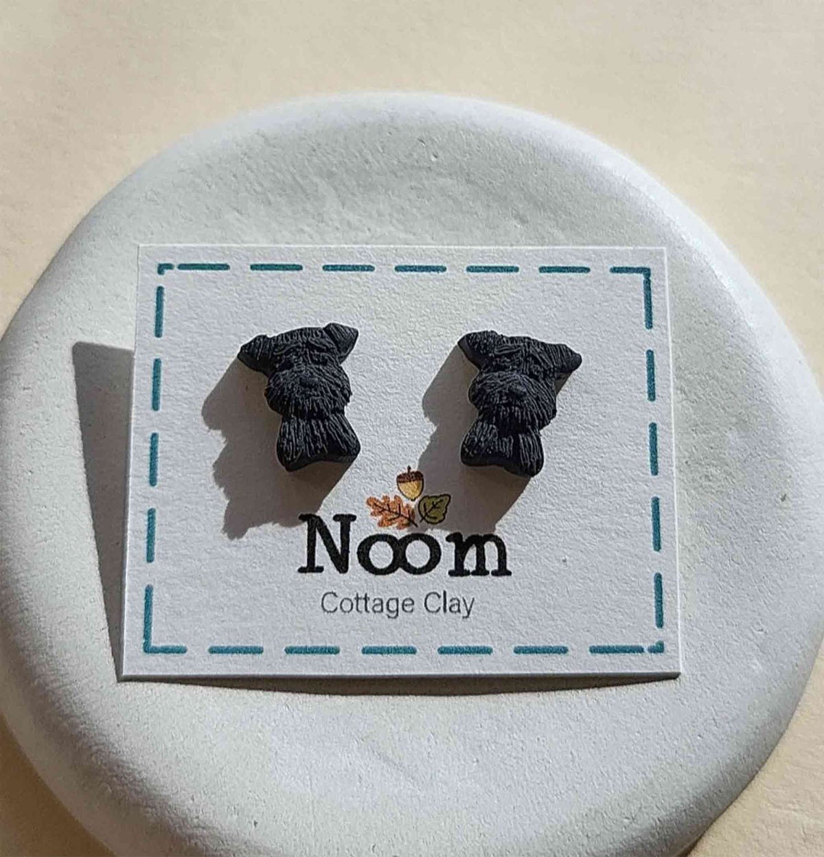 Handmade Schnauzer dog stud earrings, polymer clay dog jewelry gift – Rankų darbo smeigiami auskarai su šnauceriu