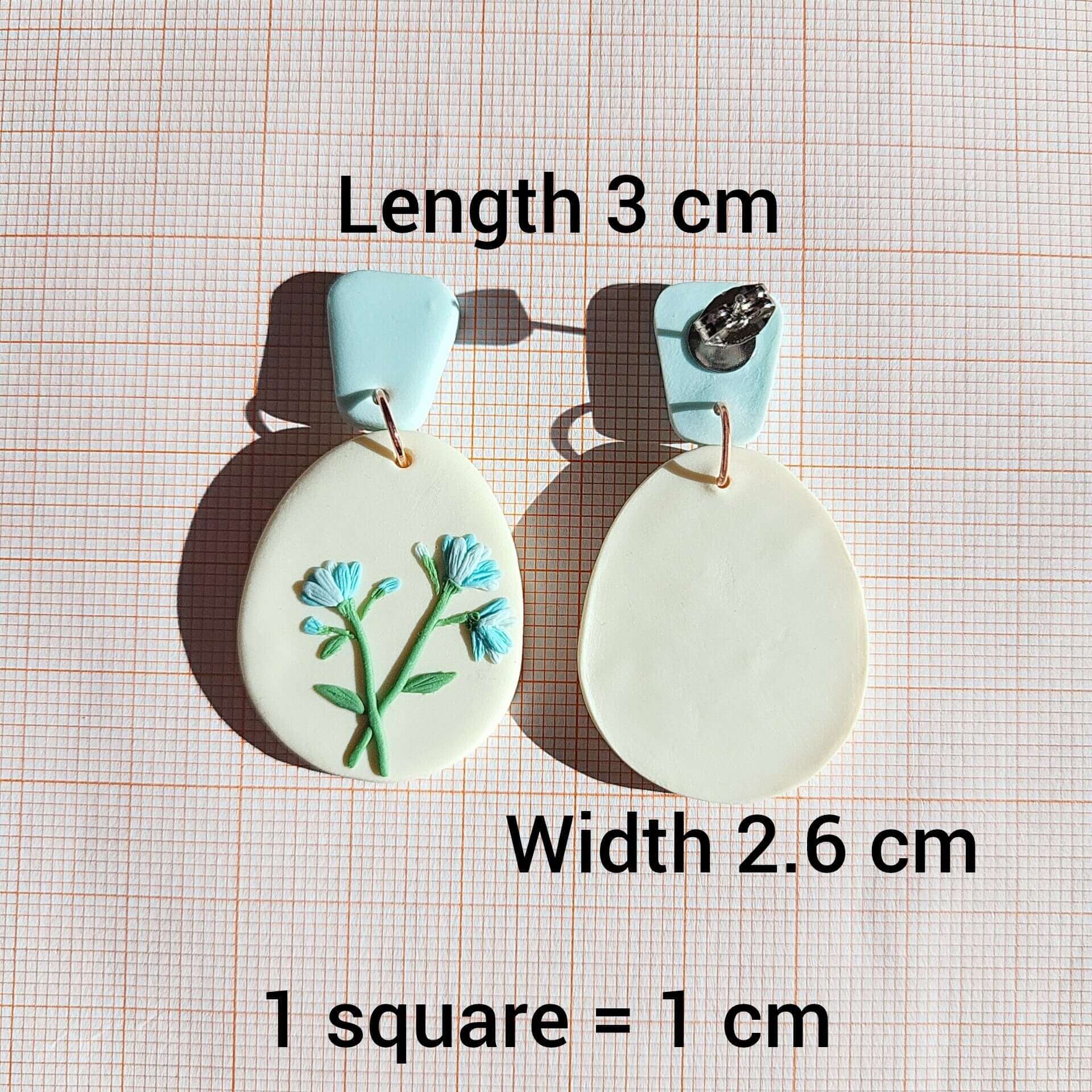 Boucles d'oreilles fleurs de gypsophile