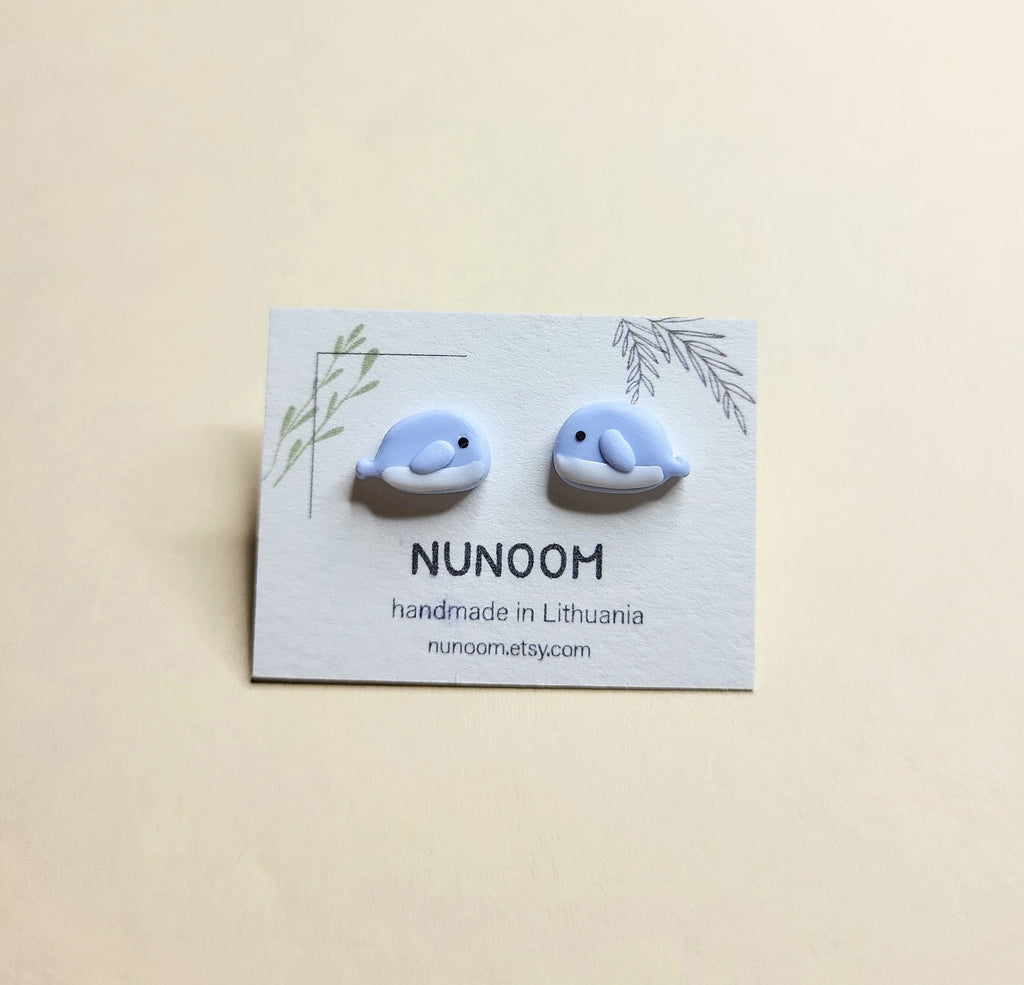 Boucles d'oreilles petites baleines • Boucles d'oreilles créatures marines • Bijoux en pâte polymère • Cadeau pour fille