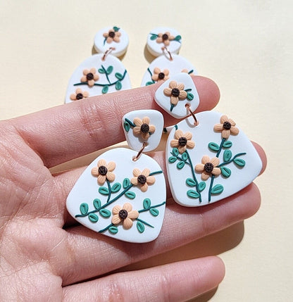 Blumen-Polymer-Ton-Ohrringe
