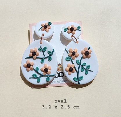 Blumen-Polymer-Ton-Ohrringe