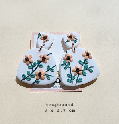 Blumen-Polymer-Ton-Ohrringe