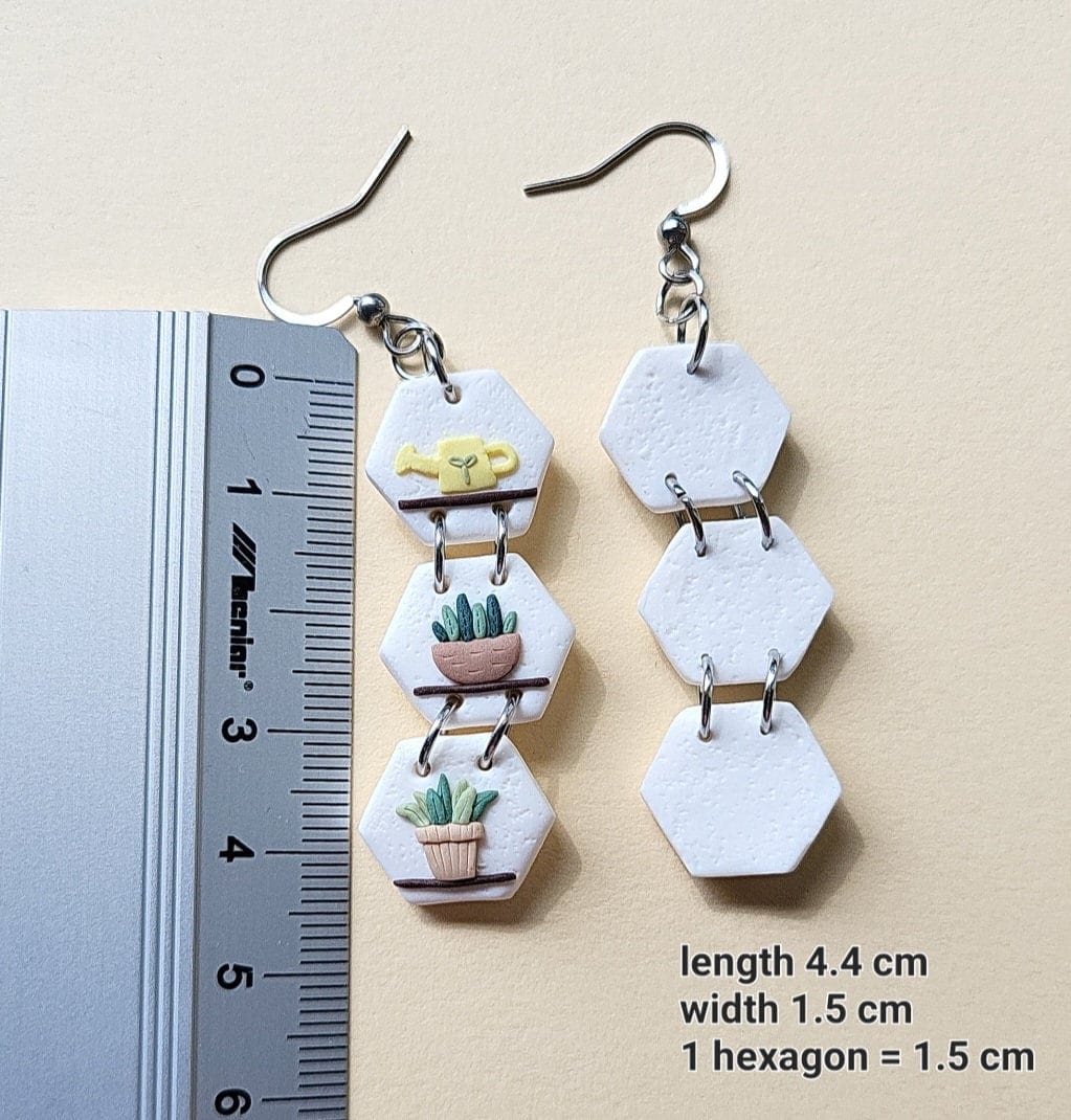Petites boucles d'oreilles étagère à plantes pendantes - Boucles d'oreilles étagère à livres en argile polymère faites à la main