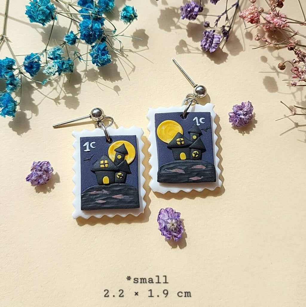 Boucles d'oreilles Maison Hantée • Boucles d'oreilles Château d'Halloween • Bijoux Effrayants • Argile Polymère