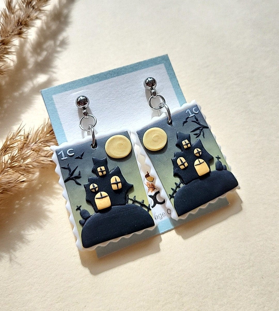 Boucles d'oreilles Château d'Halloween Boucles d'oreilles Maison Hantée Boucles d'oreilles Effrayantes en Argile Boucles d'oreilles Artisanales en Argile Polymère
