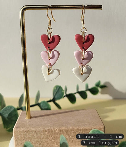 Pendientes minimalistas de corazón, pendientes de arcilla polimérica, pendientes de San Valentín, joyas hechas a mano, regalo para ella
