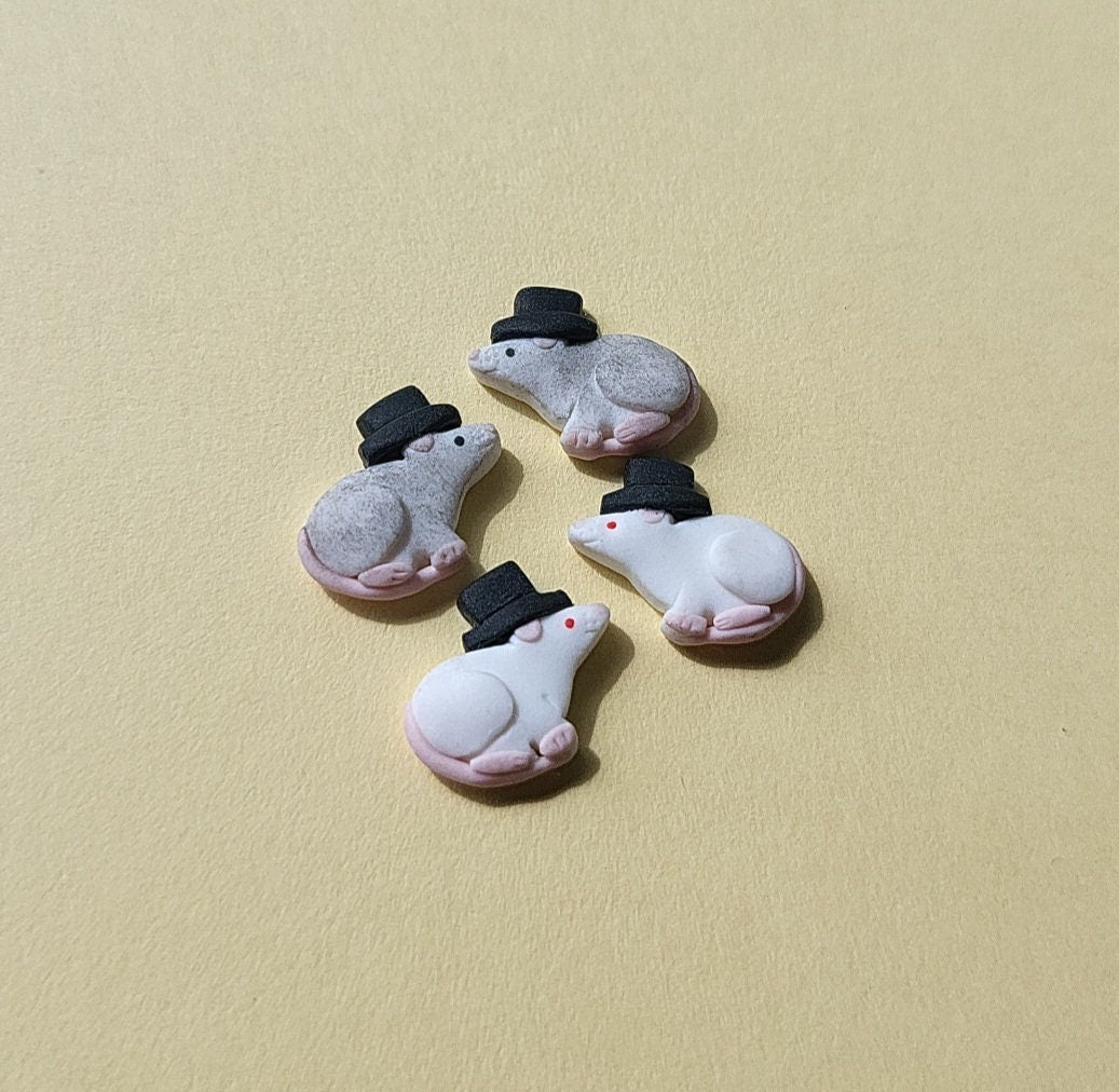 cute Fancy rat stud earrings with top hat