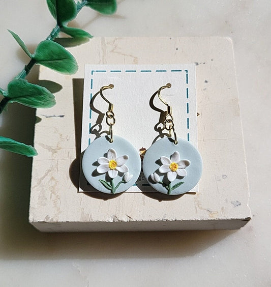 Daffodil earrings