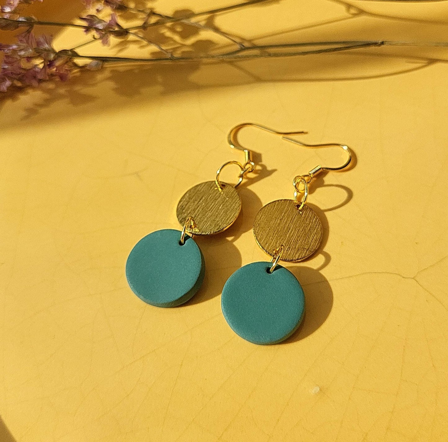 Small Minimalist Dark Green Earrings Circle Brass Disc Earrings Earthy Tone Clay Earrings Trendy Statement Jewelry Handmade Gift for Women