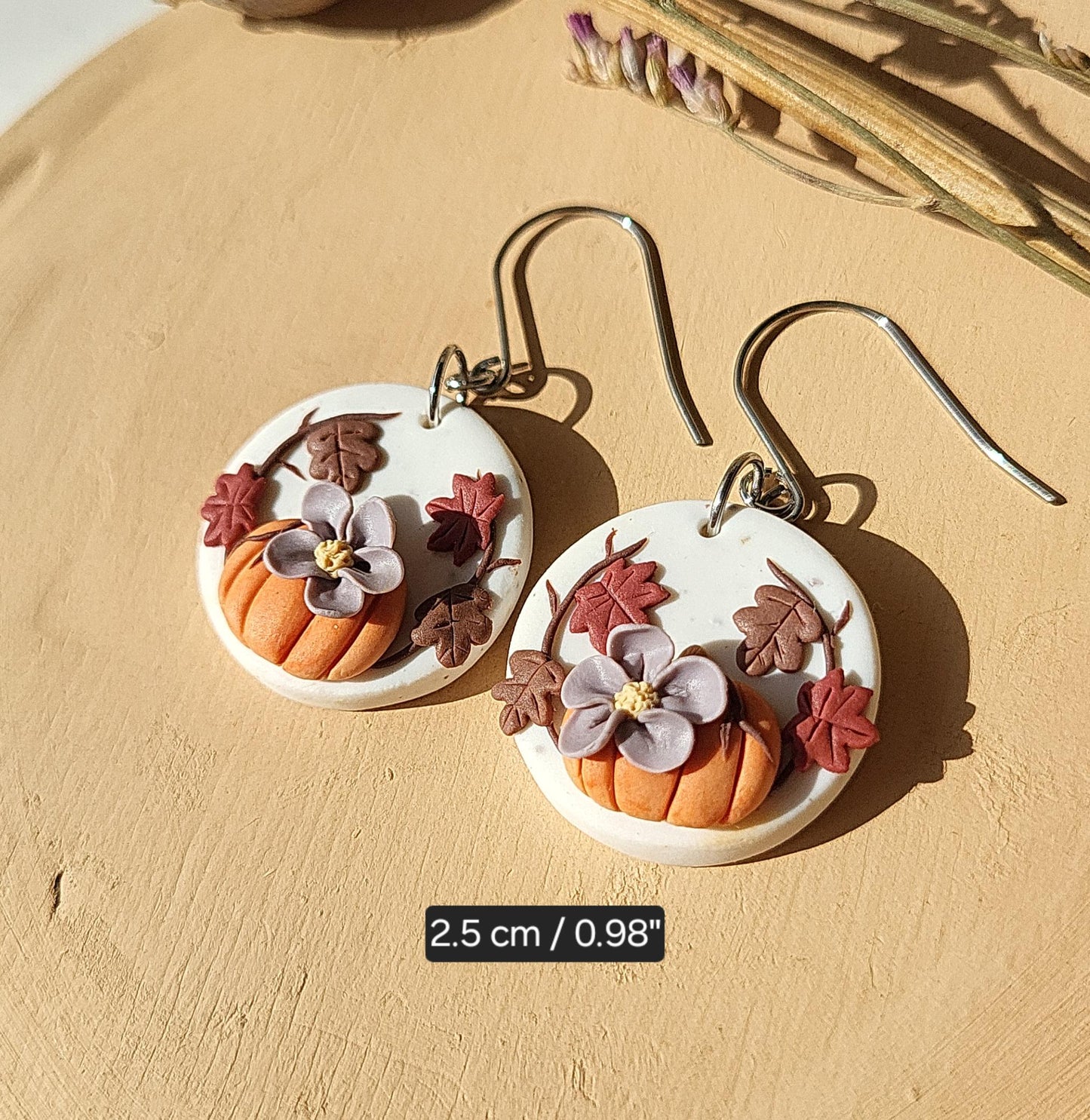 Pendientes de calabaza otoñal | Pendientes de arcilla polimérica | Joyas de flores de otoño | Regalo único hecho a mano para mujeres