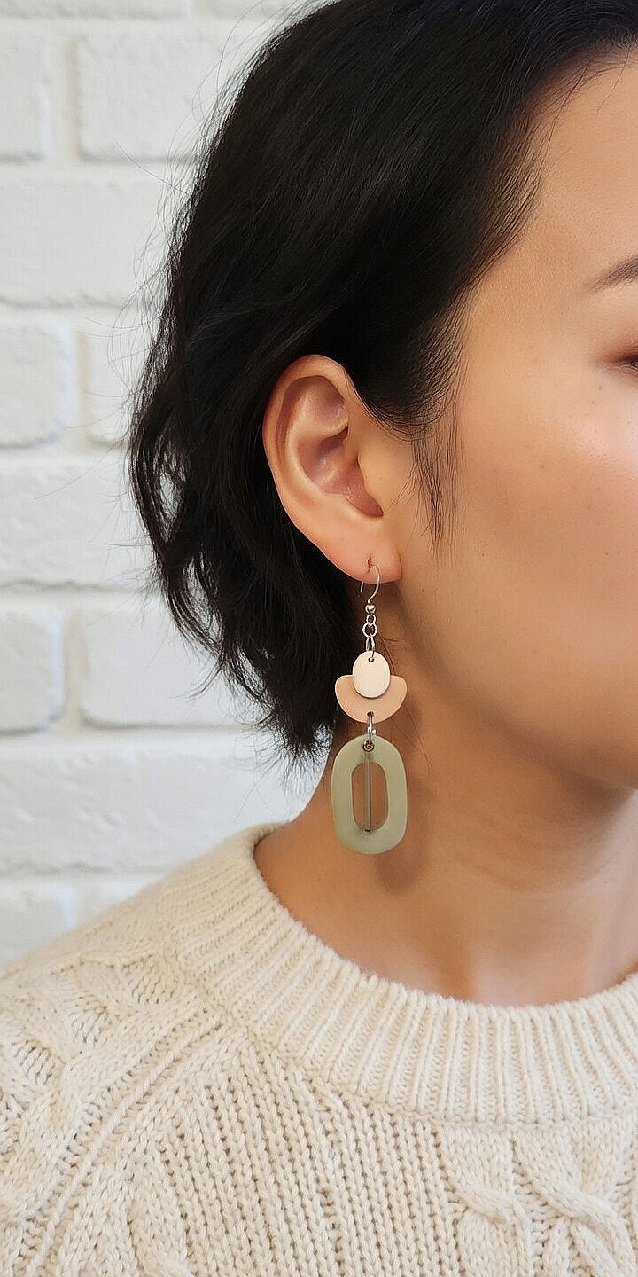 Minimalist dangle neutral polymer clay earrings - minimalistiniai auskarai 