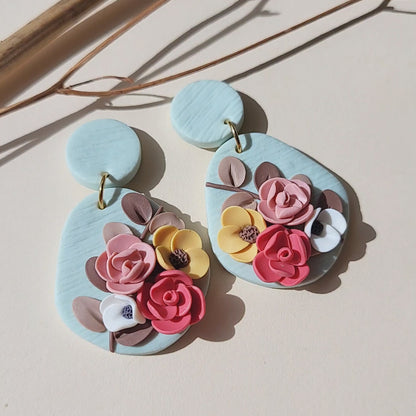 Dainty handmade flower polymer clay earrings for women -Ranku darbo auskarai su gelemis