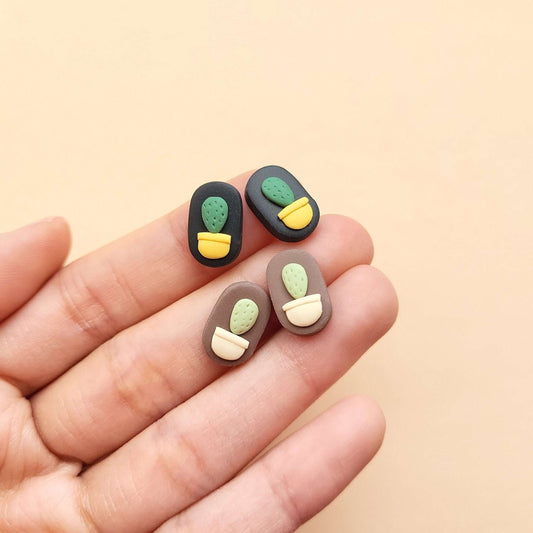 Cactus stud earrings